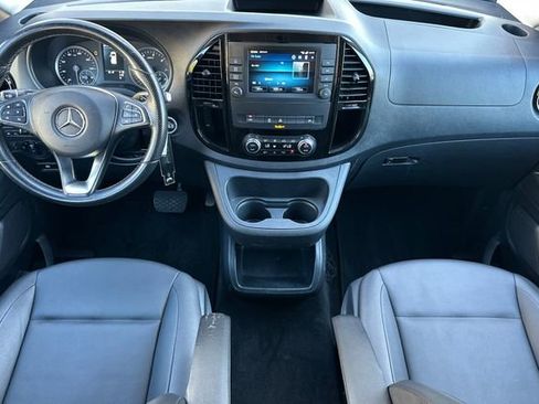 Used 2021 Mercedes-Benz Metris Passenger image 12