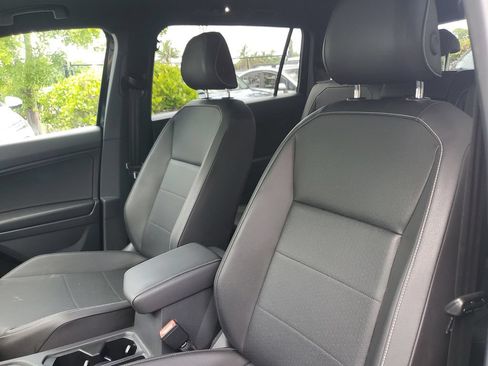Used 2021 Volkswagen Tiguan SE R-Line FWD image 18