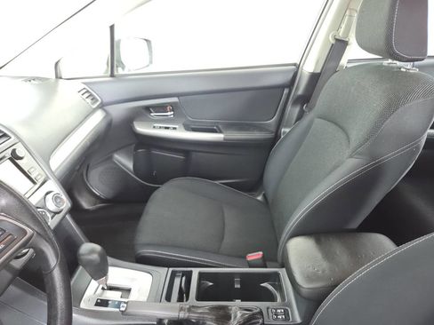 Used 2015 Subaru Crosstrek 2.0i Premium w/ Moonroof Package AWD/4WD image 13