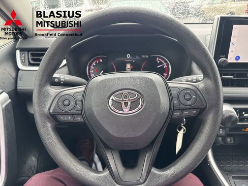 Used 2024 Toyota RAV4 LE AWD/4WD image 22