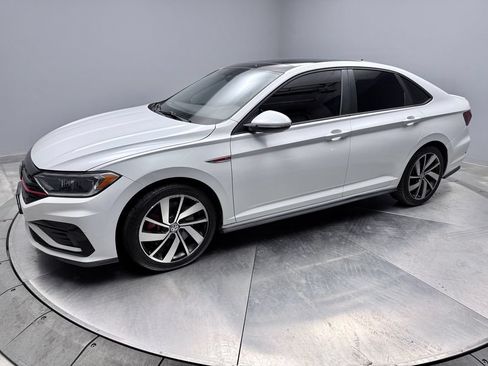 Used 2019 Volkswagen Jetta GLI Autobahn FWD image 1