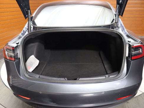 Used 2023 Tesla Model 3 Standard Range image 46