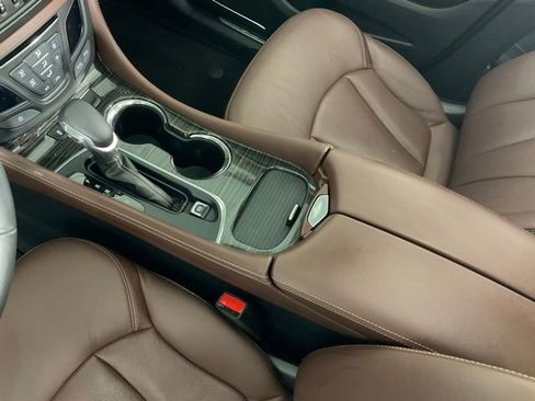 Used 2016 Buick Envision Premium AWD/4WD image 20