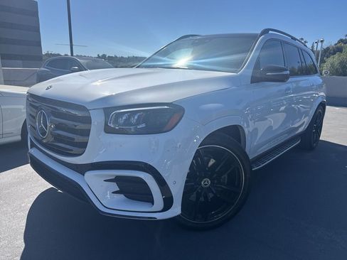 Used 2025 Mercedes-Benz GLS 450 GLS 450 image 1