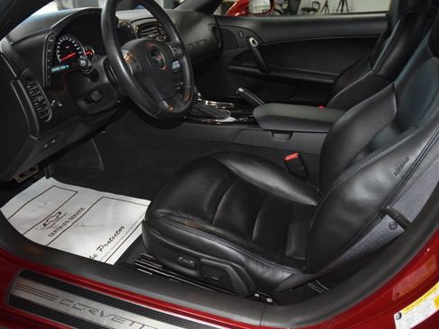 Used 2009 Chevrolet Corvette Coupe w/ Preferred Equipment Group RWD image 41