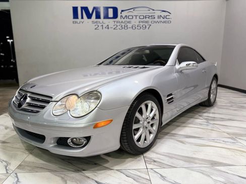 Used 2008 Mercedes-Benz SL 550 w/ P1 Pkg image 1