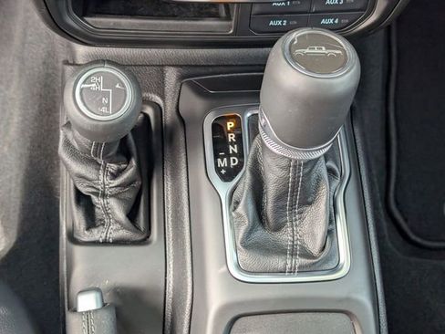 New 2026 Jeep Gladiator Sport image 20