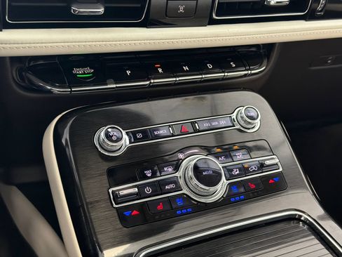Certified 2023 Lincoln Nautilus Black Label AWD/4WD image 28
