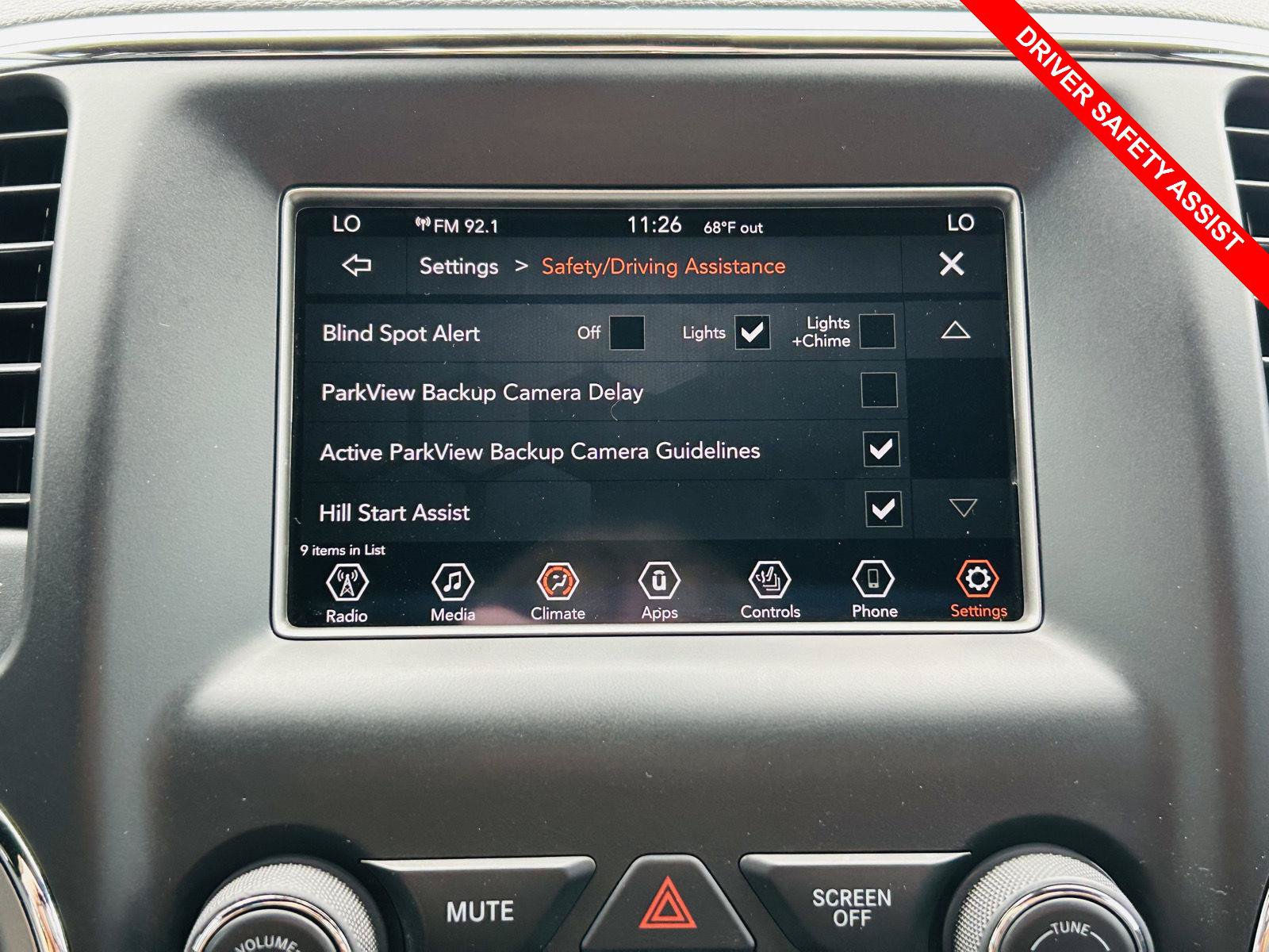 Used 2018 Jeep Grand Cherokee Limited AWD/4WD image 8