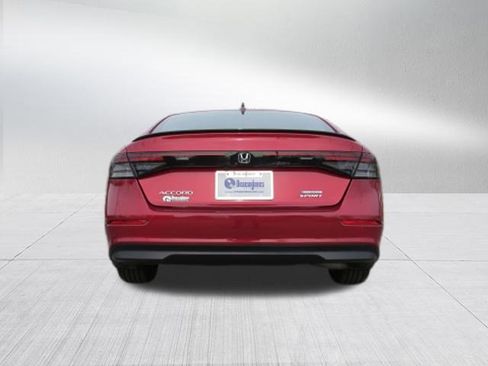 Used 2023 Honda Accord Sport image 4