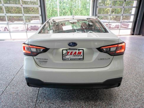 Used 2022 Subaru Legacy Premium AWD/4WD image 3