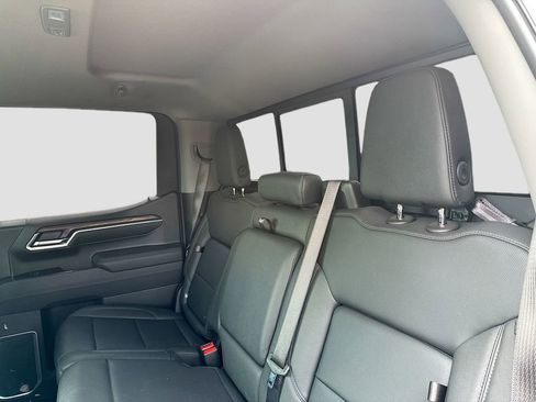 Used 2026 GMC Sierra 1500 SLT RWD image 24