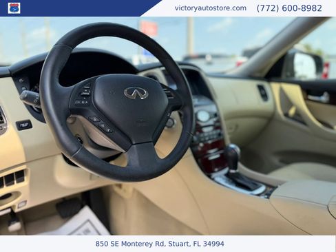 Used 2016 INFINITI QX50 2WD w/ Premium Plus Package image 17