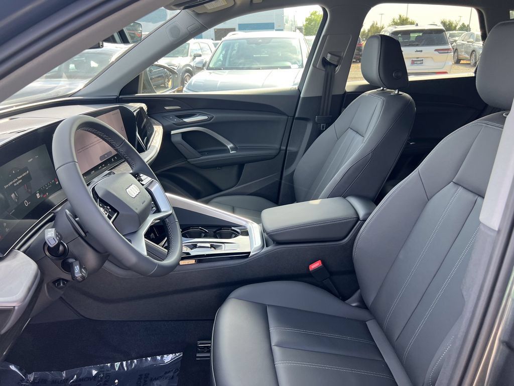 New 2026 Audi Q5 Premium Plus AWD/4WD image 13