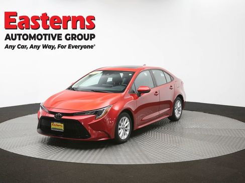 Used 2020 Toyota Corolla LE w/ LE Premium Package image 56
