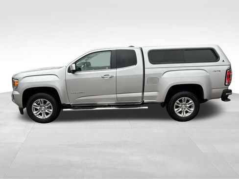 Used 2020 GMC Canyon SLE w/ Driver Alert Package image 2