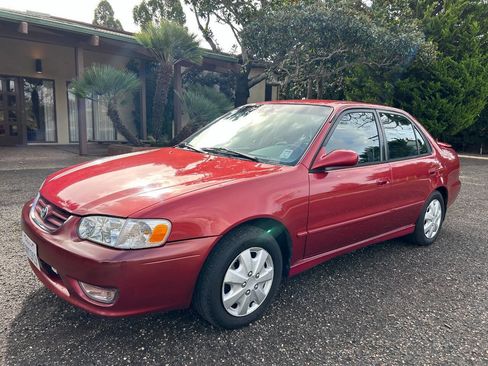 Used 2002 Toyota Corolla S image 3