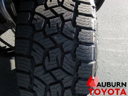 Used 2019 Ford Ranger XL w/ Equipment Group 101A Mid image 5