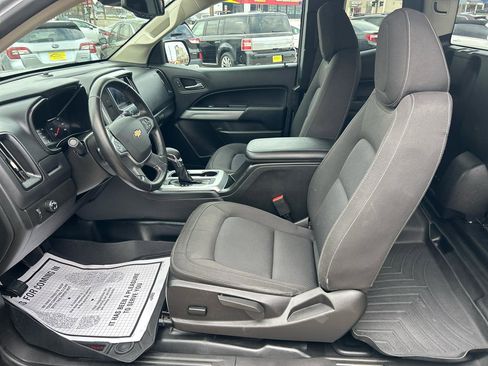 Used 2022 Chevrolet Colorado LT w/ Fleet Safety Package RWD image 10