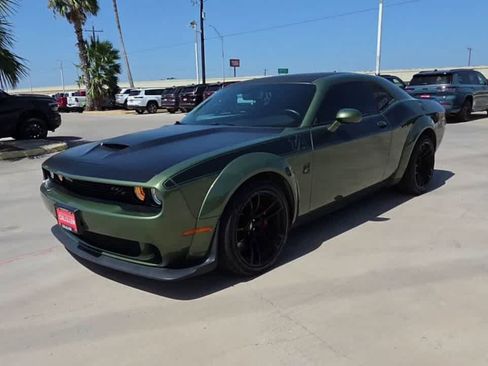 Used 2021 Dodge Challenger R/T Scat Pack RWD image 4