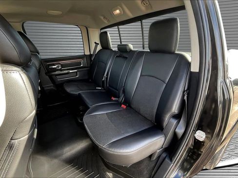 Used 2016 RAM 1500 Laramie w/ Convenience Group AWD/4WD image 23