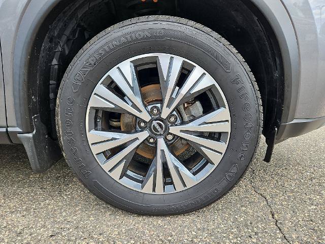 Certified 2023 Nissan Rogue SV AWD/4WD image 10