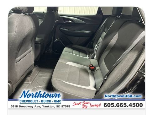 Used 2023 Chevrolet TrailBlazer LS FWD image 25