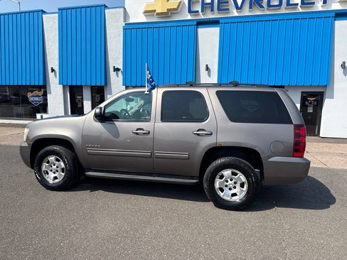 Used 2011 Chevrolet Tahoe LT AWD/4WD image 19