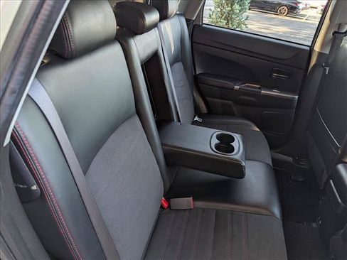 Used 2024 Mitsubishi Outlander Sport AWD image 15