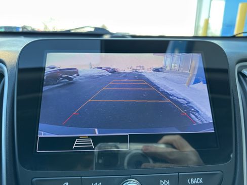 Used 2022 Chevrolet Malibu RS image 19