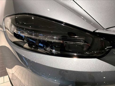 Used 2025 Porsche 718 Cayman w/ Premium Package image 31