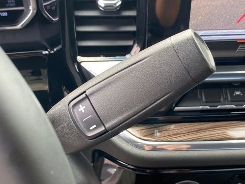 Certified 2024 GMC Sierra 1500 Elevation AWD/4WD image 13