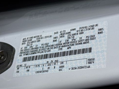 Used 2023 Ford Escape ST-Line w/ Tech Pack #1 FWD image 40