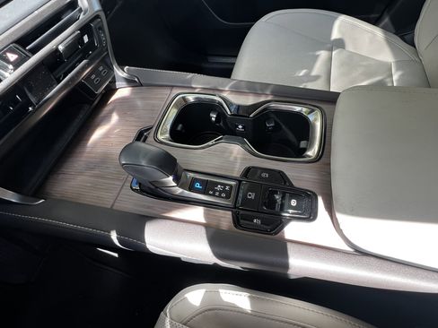 Used 2024 Lexus RX 350 Premium w/ Convenience Package image 27