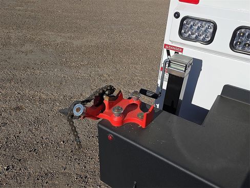 New 2025 Ford F350 XL w/ XL Chrome Package image 12