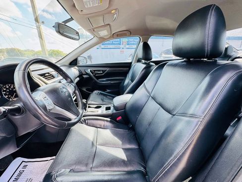 Used 2018 Nissan Altima 2.5 SL FWD image 12