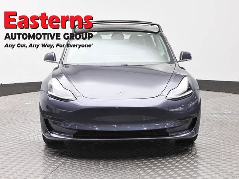 Used 2018 Tesla Model 3 Long Range AWD/4WD image 2