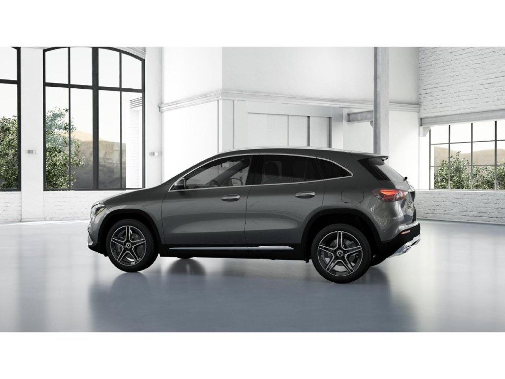 Used 2026 Mercedes-Benz GLA 250 4MATIC image 32