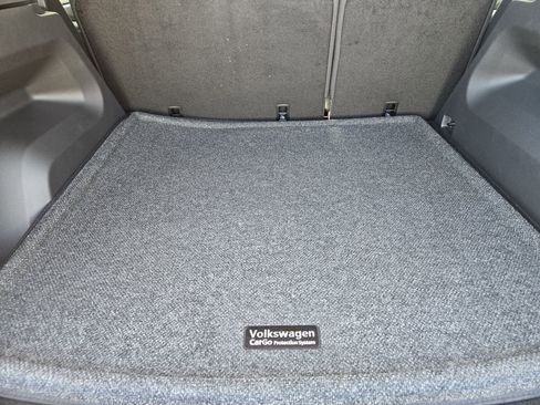 New 2026 Volkswagen Atlas Cross Sport SE image 23