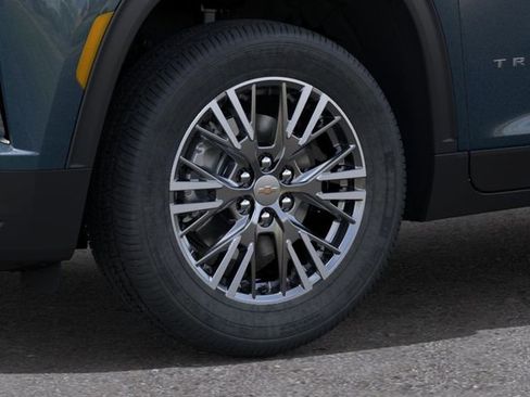 New 2026 Chevrolet Traverse LT image 9