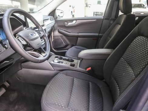 New 2024 Ford Escape Active w/ Tech Pack #2 image 16