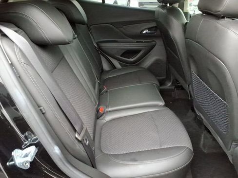 Used 2021 Buick Encore Preferred w/ Safety Package image 21