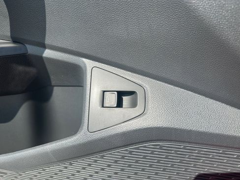 New 2025 Volkswagen Jetta Sport image 30