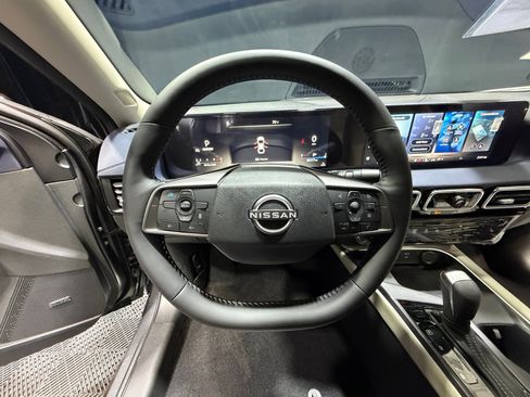 New 2026 Nissan Sentra SL w/ Floor Mat Package image 9