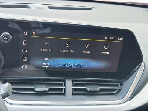 New 2026 Chevrolet Trax LT image 19