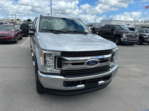 Used 2017 Ford F250 XLT AWD/4WD image 22