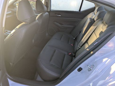 Used 2025 Nissan Altima 2.5 SR w/ SR Premium Package image 13