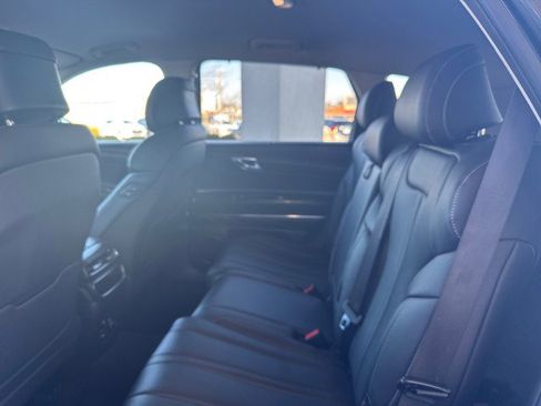 Used 2024 Genesis GV80 2.5T image 7