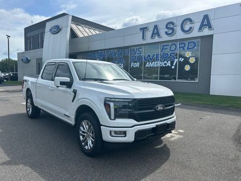 Used 2025 Ford F150 Platinum w/ Equipment Group 702A High AWD/4WD image 1