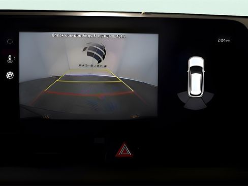 Certified 2024 Kia Sportage EX image 19